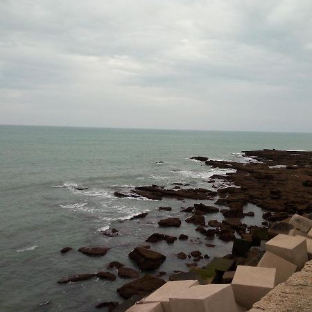 Apartamento Fenicia con aparcamiento incluido Vistas al mar Cádiz Exterior foto