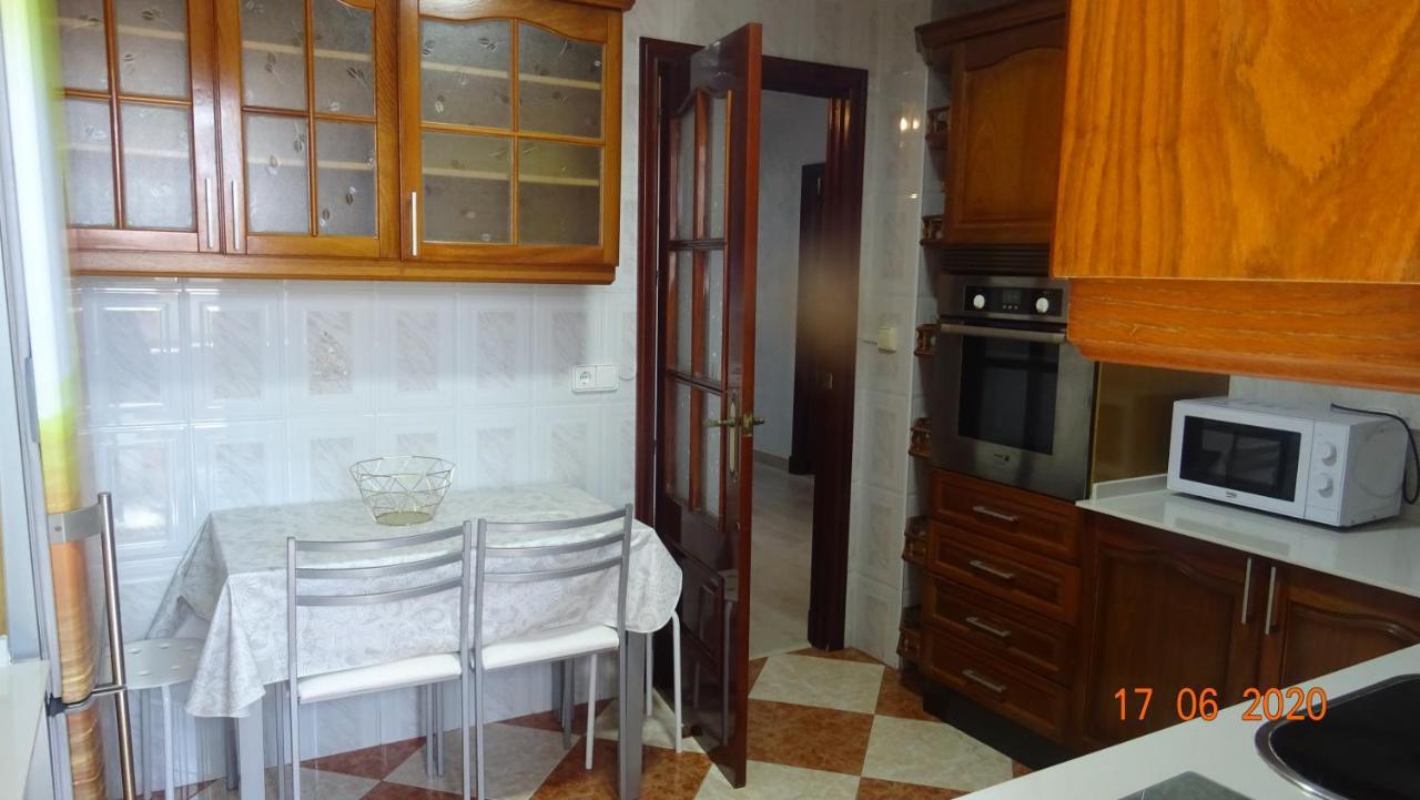 Apartamento Fenicia con aparcamiento incluido Vistas al mar Cádiz Exterior foto