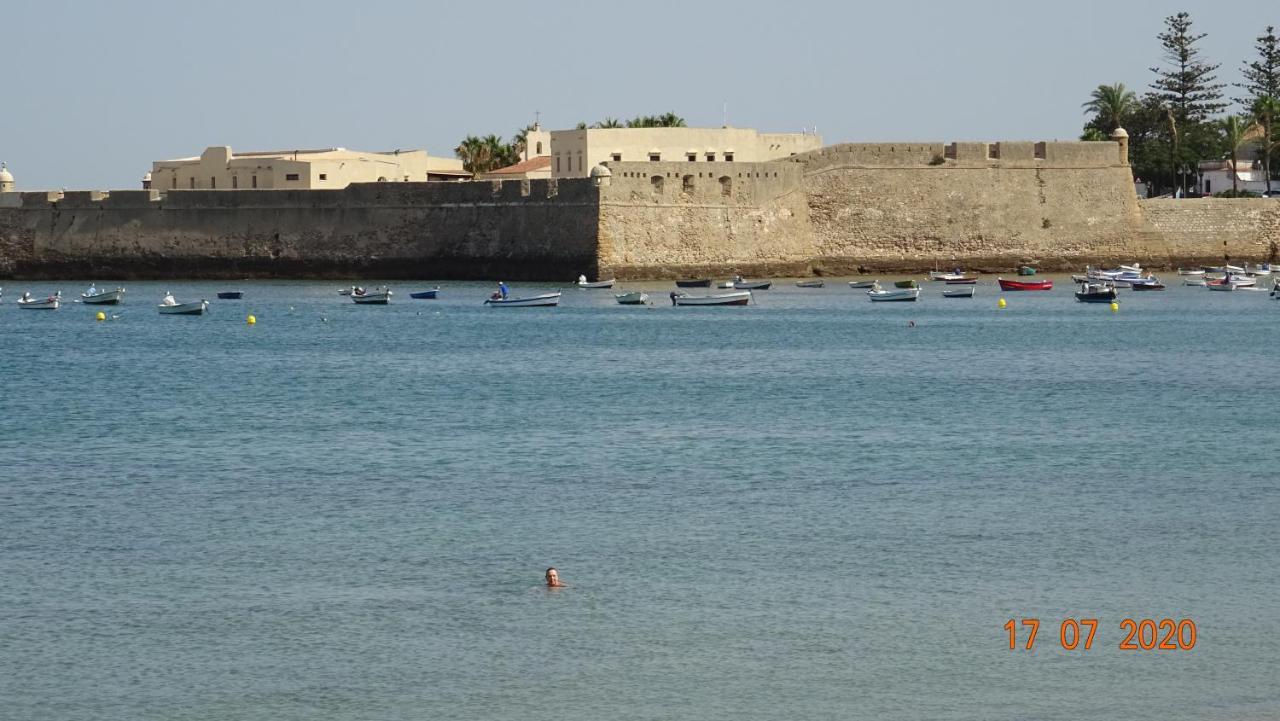 Apartamento Fenicia con aparcamiento incluido Vistas al mar Cádiz Exterior foto
